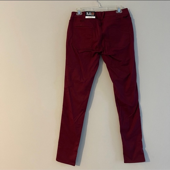 5.11 Tactical Women’s Stretch Skinny Defender Flex- Code Red Size 6 long NWT - Picture 4 of 8